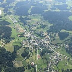 Flugwegposition um 15:20:42: Aufgenommen in der Nähe von Gemeinde Unterweißenbach, 4273 Unterweißenbach, Österreich in 1872 Meter